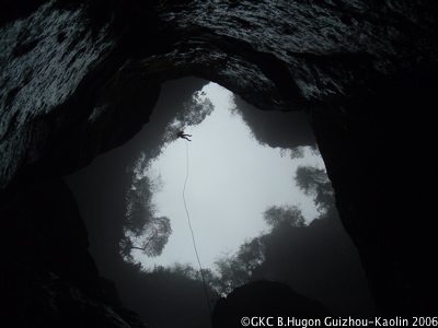 http://www.grottes-et-karsts-de-chine.org/npds/users_private/DSCF0063.jpg